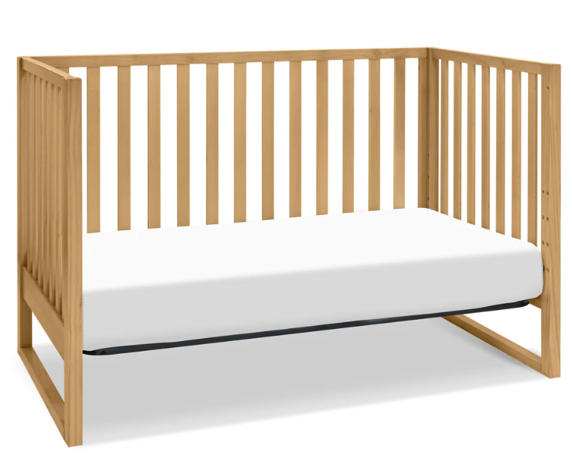 DaVinci Hunter 3-in-1 Convertible Crib