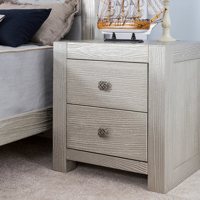 Romina Ventianni Nightstand