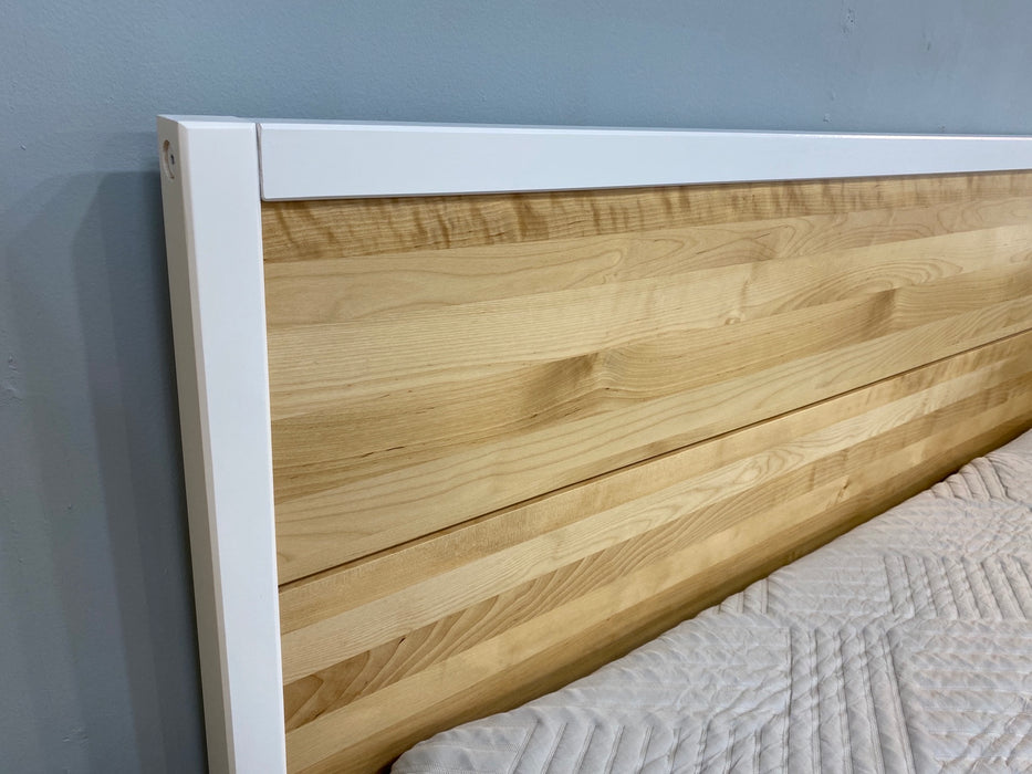 Maxtrix Scandinavian Bed White and Natural