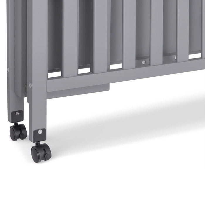 DaVinci Dylan Folding Portable 3-in-1 Mini Crib and Twin Bed