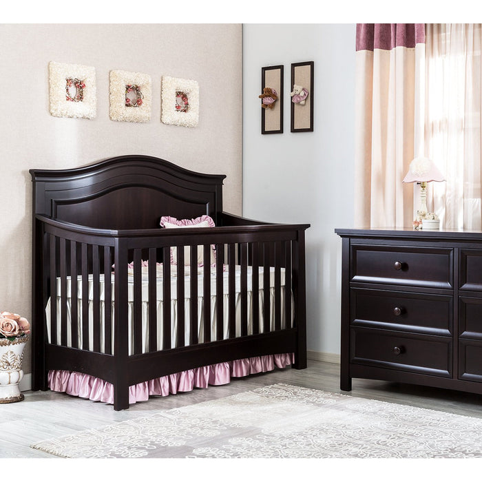 Silva Serena Convertible Crib  SALE 15 % OFF TILL 4/10/24..See Store for details