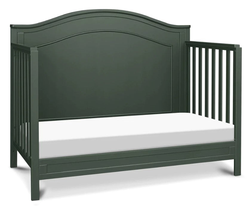 DaVinci Charlie 4-in-1 Convertible Crib