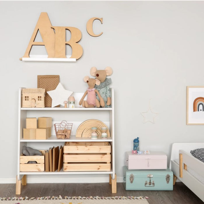 dadada Muse bookshelf