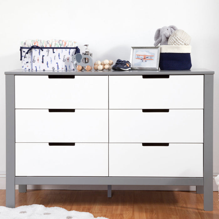 DaVinci Colby 6-Drawer Dresser