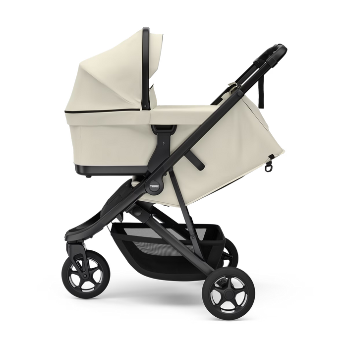 Thule Spring 2 compact all-terrain stroller