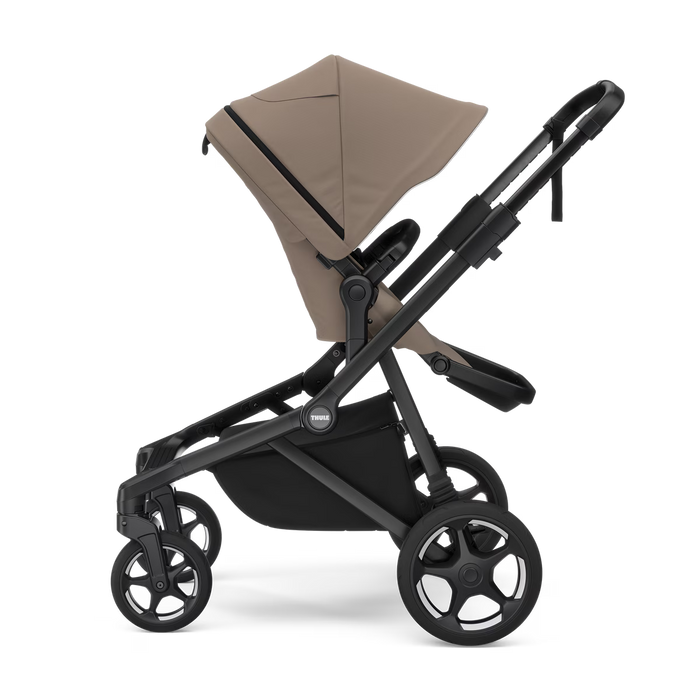 Thule Sleek 2 convertible stroller
