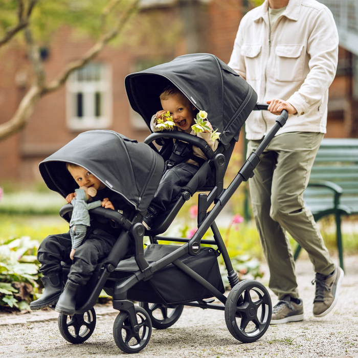 Thule Sleek 2 convertible stroller