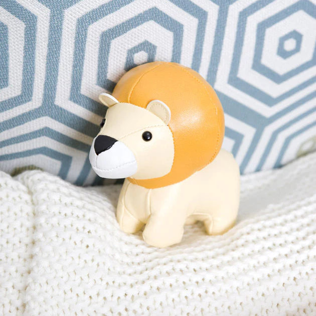 Little big friends Jackson the Lion