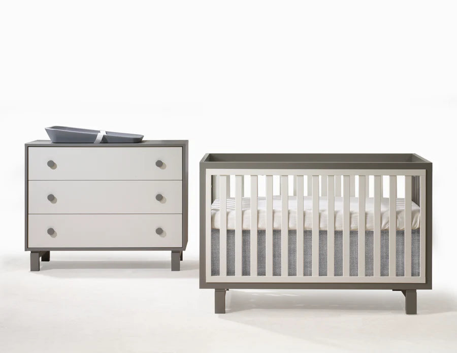 Tulip Bjorn Crib and 3 Drawer Dresser