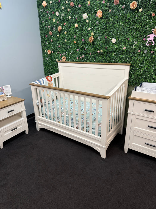 Parker House Artisan Crib