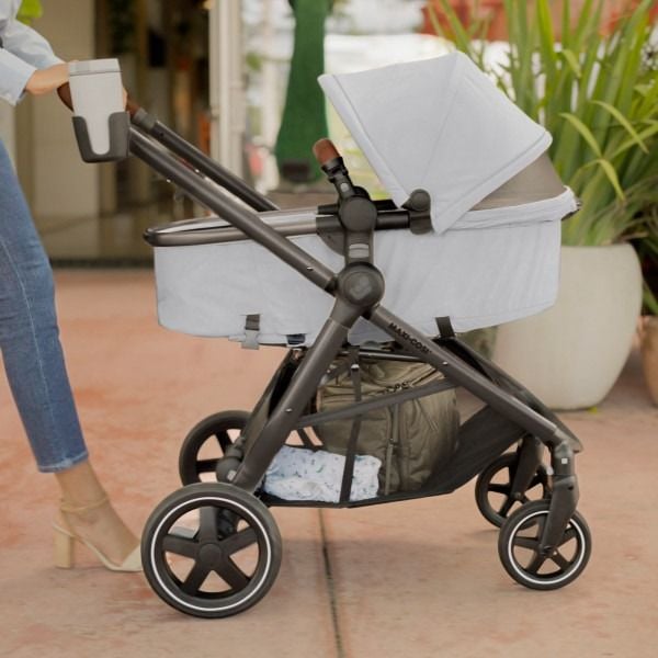Maxi-Cosi Zelia 2 Luxe+ Travel System - Arctic Frost Brixy Store Exclusive