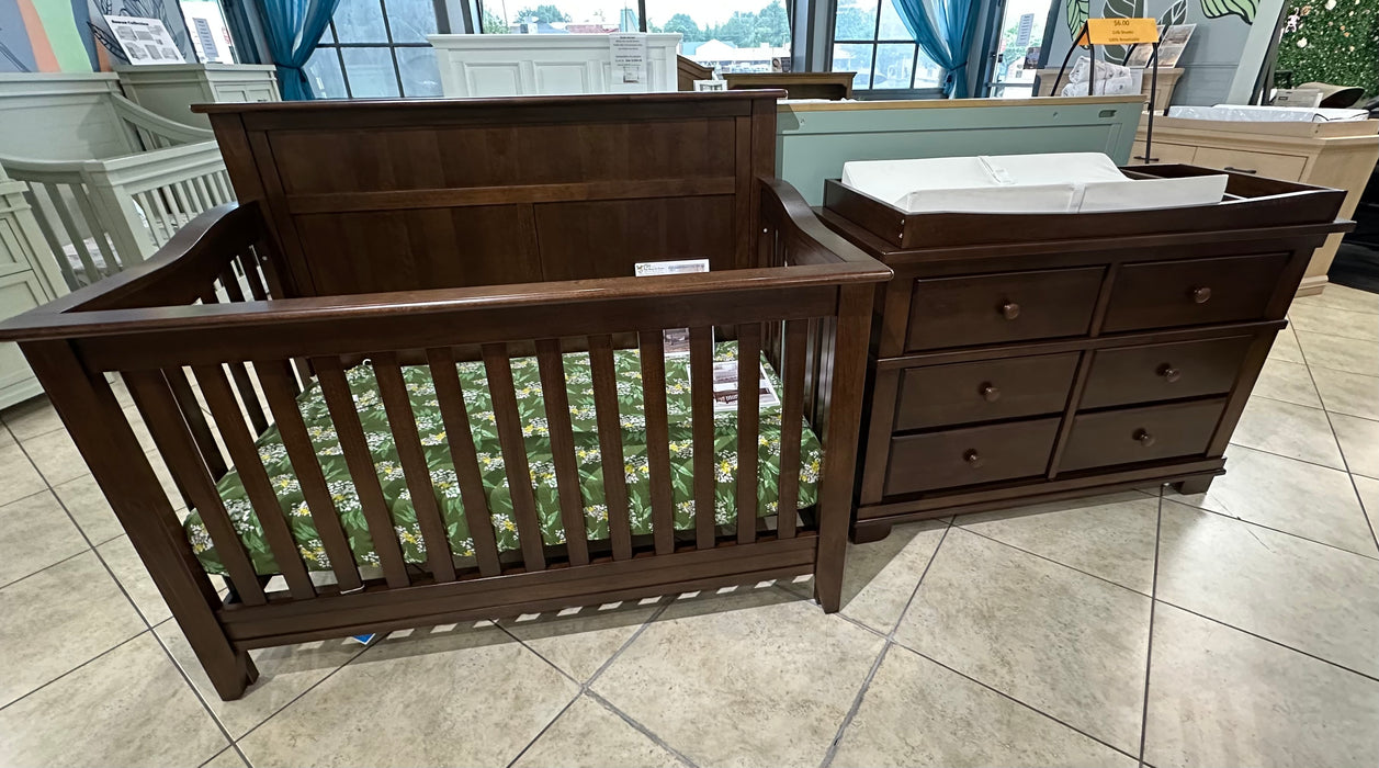Pali Napoli Flat Top Crib Forever Crib