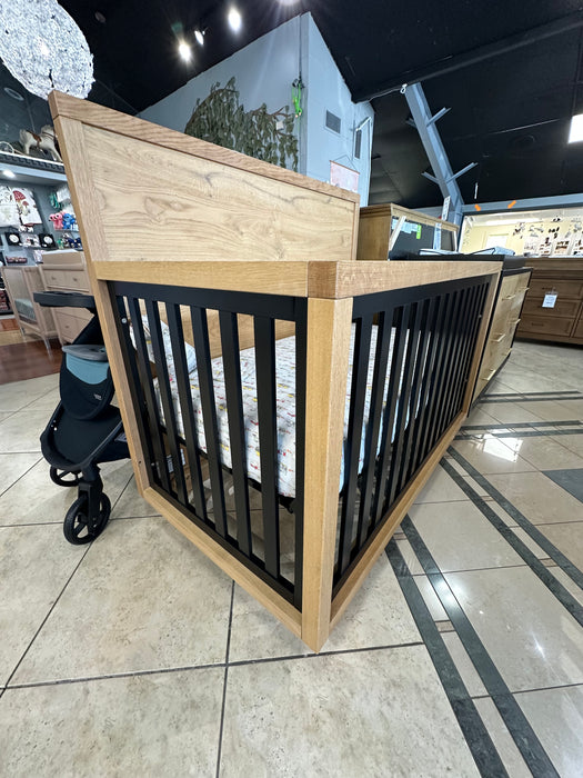 Clearance Floor Model Romina Uptown Collection 4-in-1 Crib, Double Dresser, Changing Tray, Contour Pad