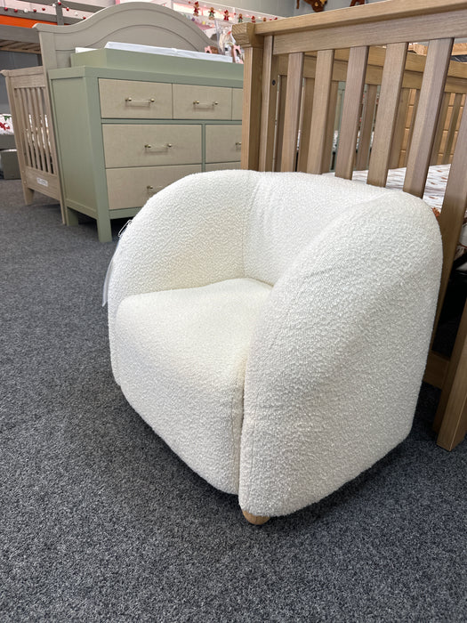 Sophie, Jacey, & Mochi Kids Comfy Chair