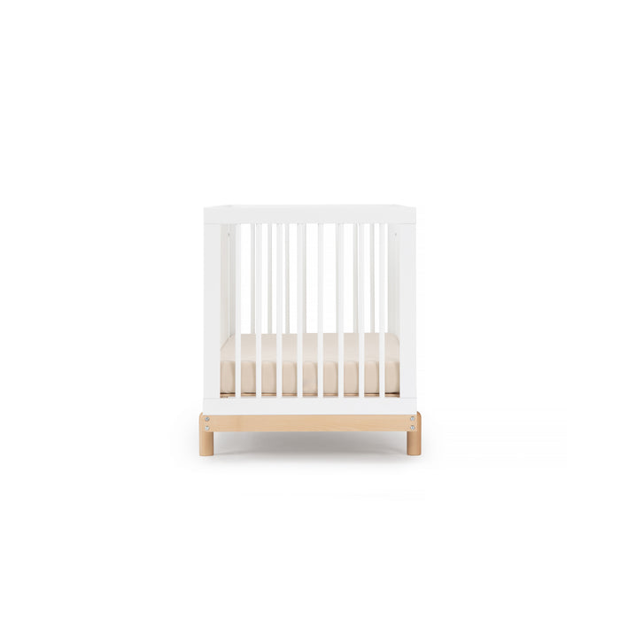 dadada Bliss 4-in-1 Convertible Crib