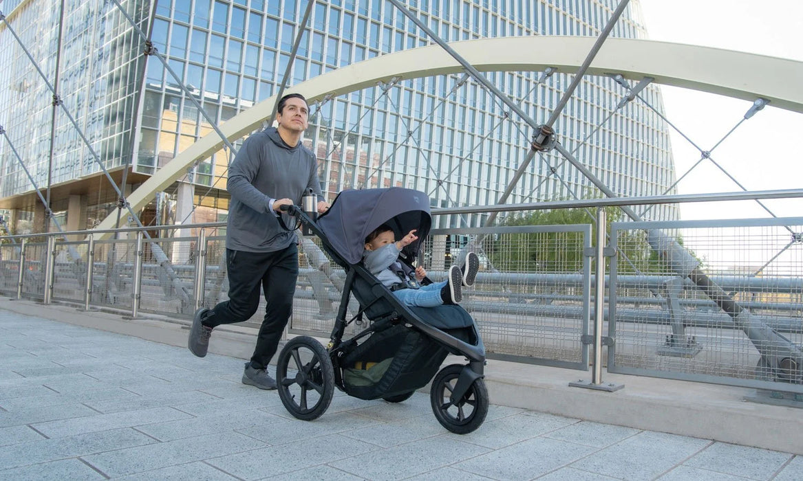 BOB Wayfinder Jogging Stroller