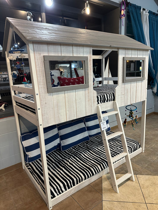 Pirate House Bunk Bed