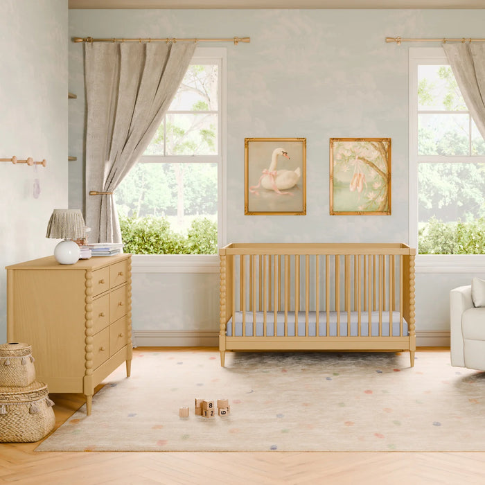 DaVinci Lainey Bobbins 3-in-1 Convertible Crib Preorder September 2026 arrival