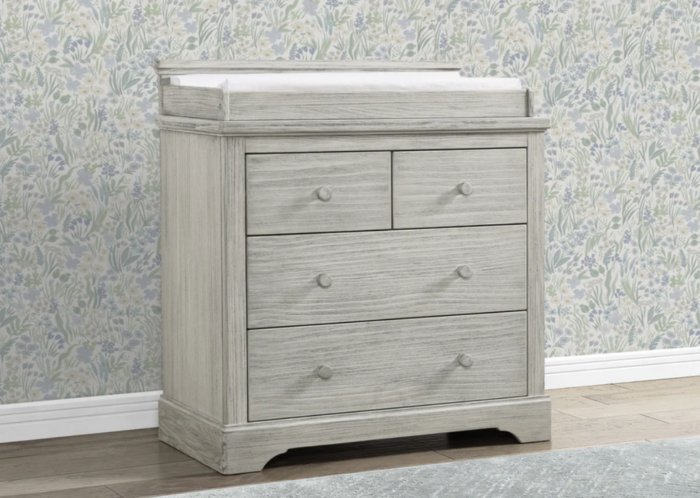 Simmons Kids Paloma 4 Drawer Dresser with Changing Top and Interlocking Drawers