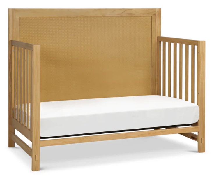 DaVinci Margot 4-in-1 Convertible Crib