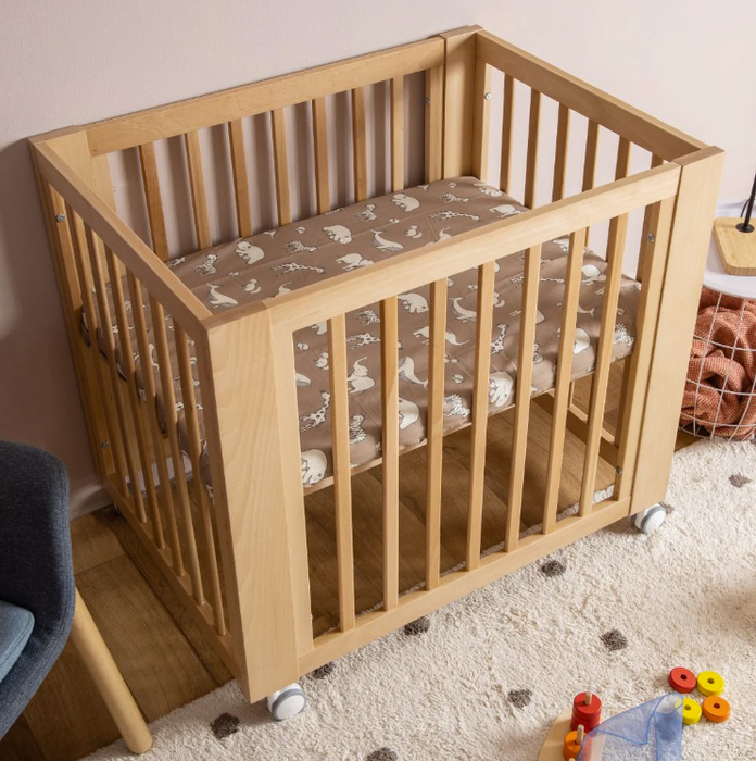 dadada Spirit 8-in-1 Convertible Crib