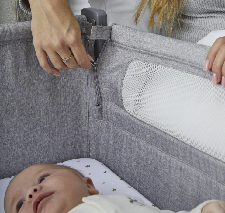 Shnuggle Air Lite Bedside Bassinet | Height Adjustable Baby Bed with Mattress