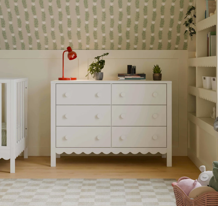 Davinci Sammy Scallop 6-Drawer Dresser