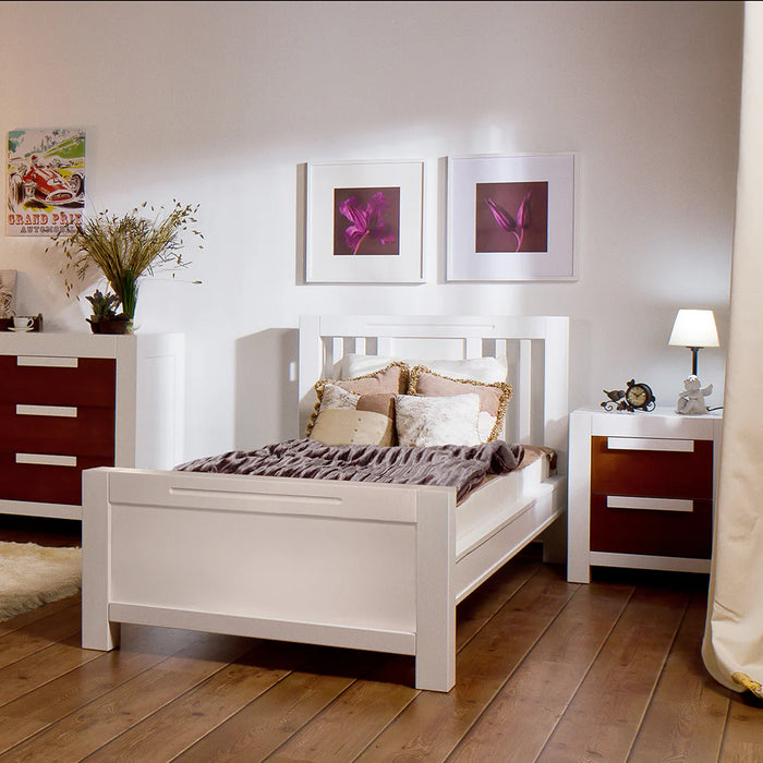 Romina Ventianni Twin Bed