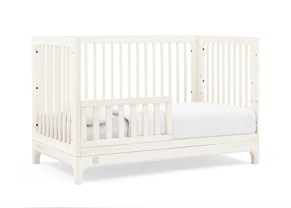 babyGap Wren 4-in-1 Convertible Crib