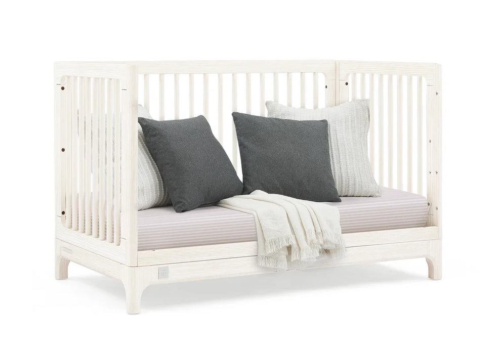 babyGap Wren 4-in-1 Convertible Crib