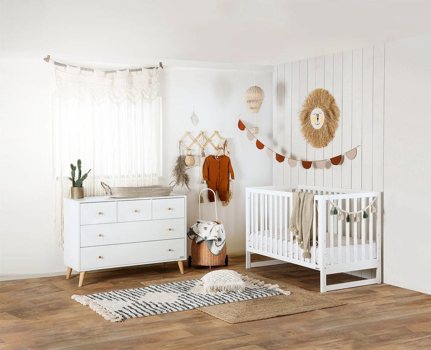 dadada Austin 5-Drawer Nursery Dresser