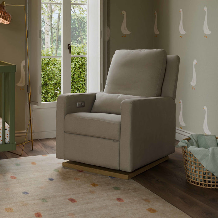 Black Friday Deal! Babyletto Sigi Electronic Recliner and Glider with USB Port