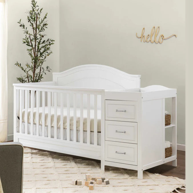 DaVinci Charlie 4-in-1 Convertible Crib and Changer Combo
