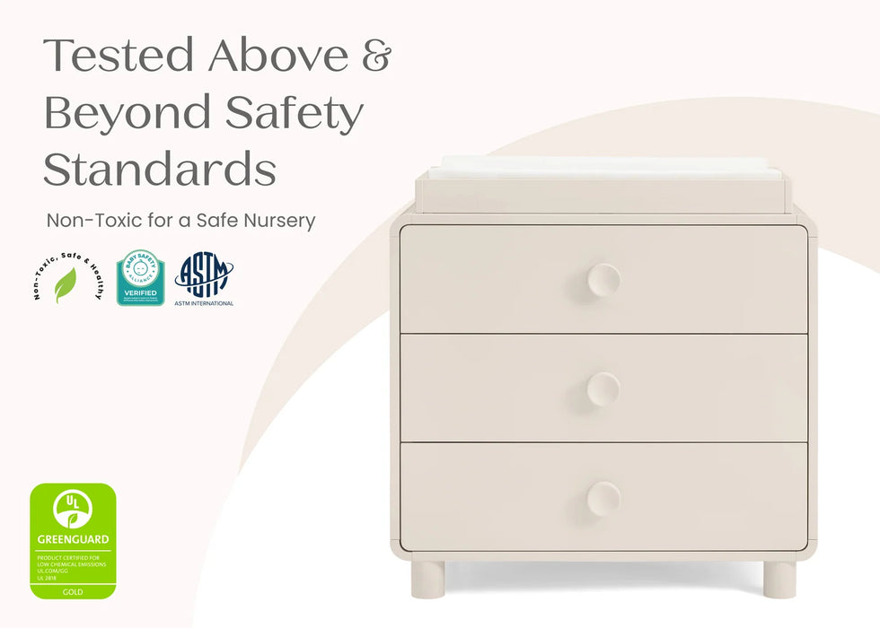 Delta Children Ari 3 Drawer Dresser with Changing Top