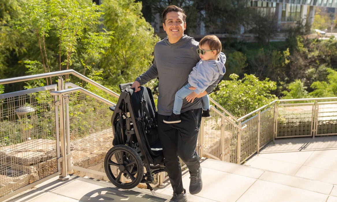 BOB Wayfinder Jogging Stroller