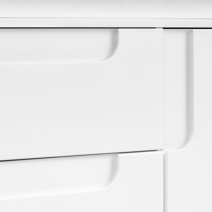 Black Friday Deal! Babyletto Yuzu 3-Drawer Changer Dresser