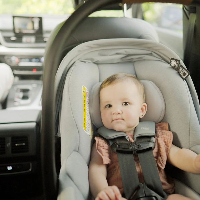 Maxi-Cosi Zelia™² Luxe 5-in-1 Modular Travel System