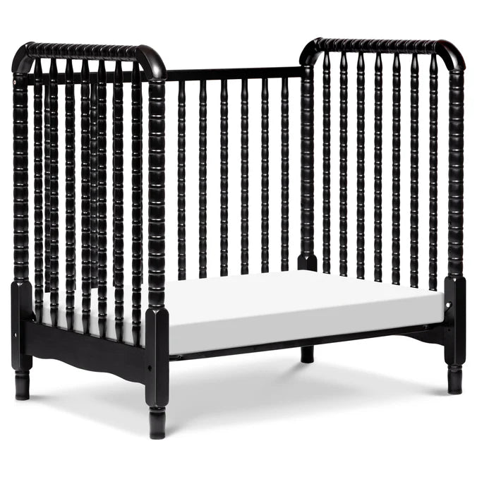 DaVinci Jenny Lind 3-in-1 Convertible Mini Crib