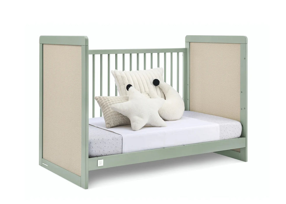 babyGap Liam 4-in-1 Convertible Crib