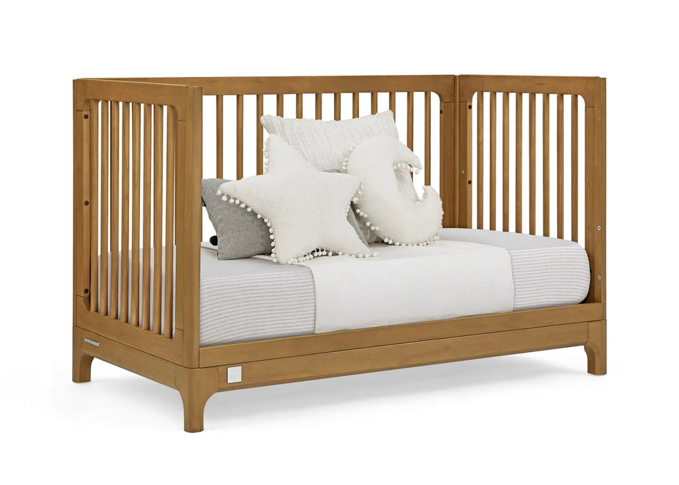 babyGap Wren 4-in-1 Convertible Crib