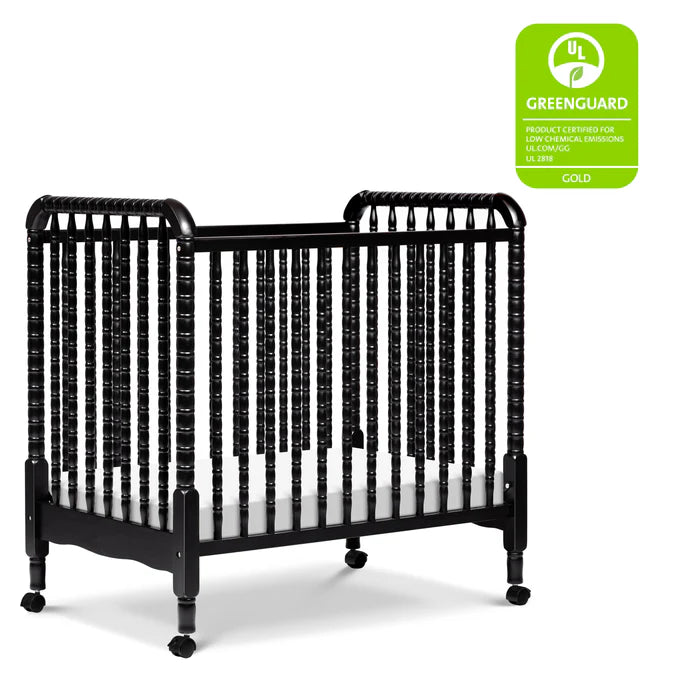 DaVinci Jenny Lind 3-in-1 Convertible Mini Crib