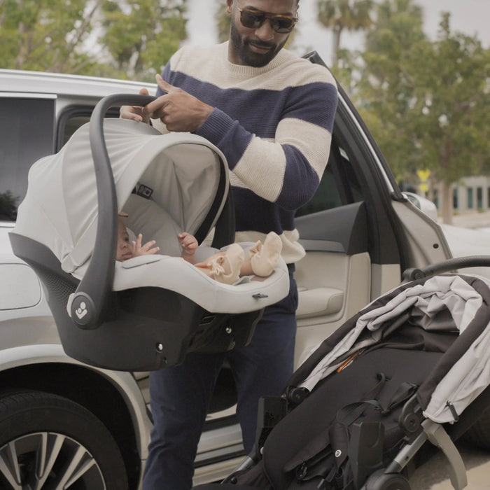 Maxi-Cosi Gia XP Luxe 3-Wheel Travel System