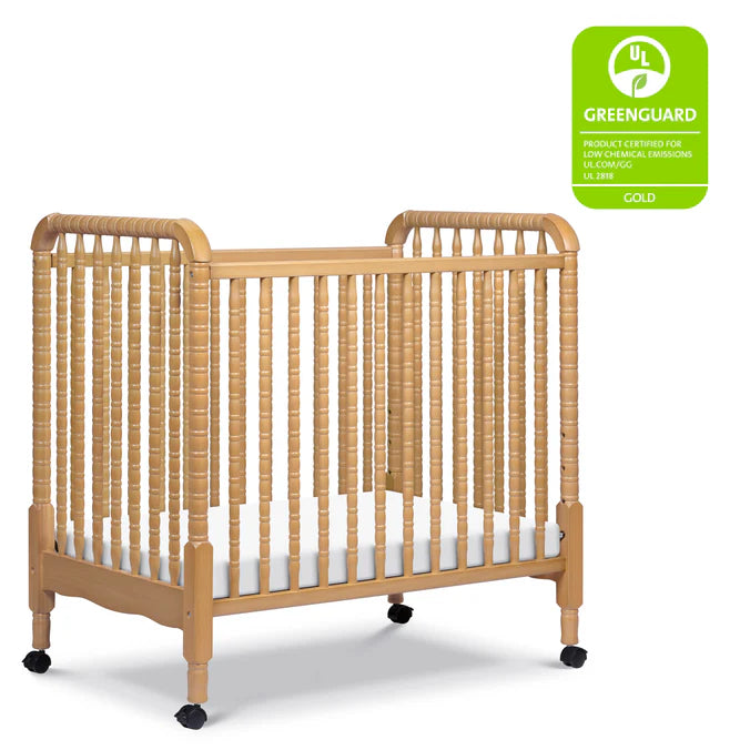 DaVinci Jenny Lind 3-in-1 Convertible Mini Crib
