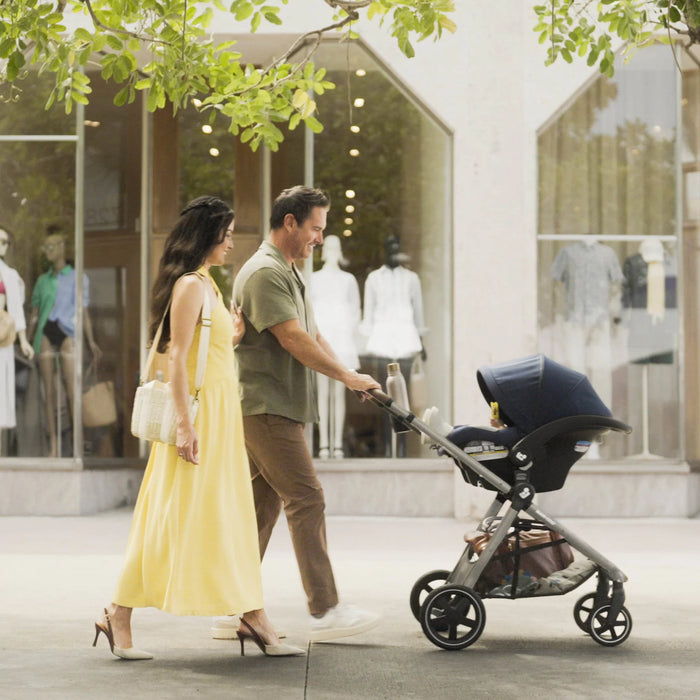 Maxi-Cosi Zelia™² Luxe 5-in-1 Modular Travel System