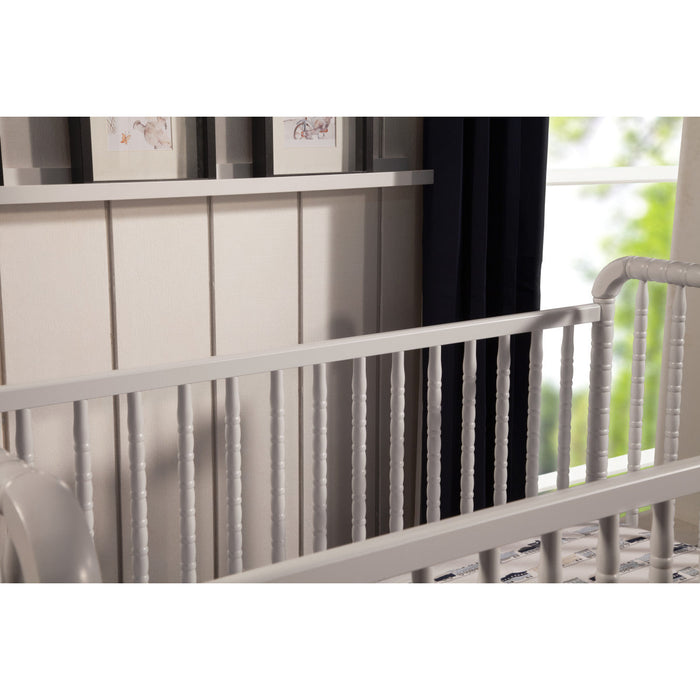DaVinci Jenny Lind 3-in-1 Convertible Crib